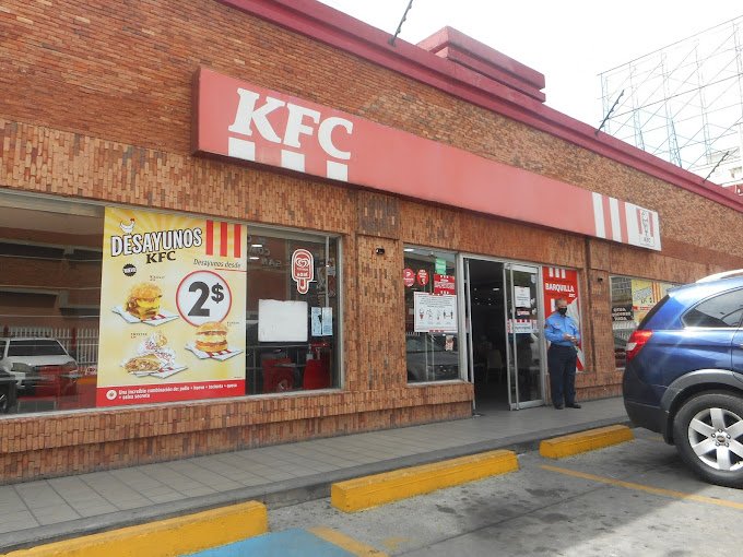 Fachada de KFC San Martin 438