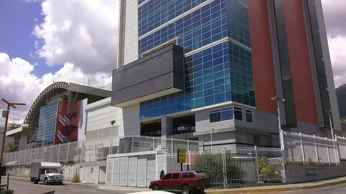 Fachada de Torre Última Noticias 510