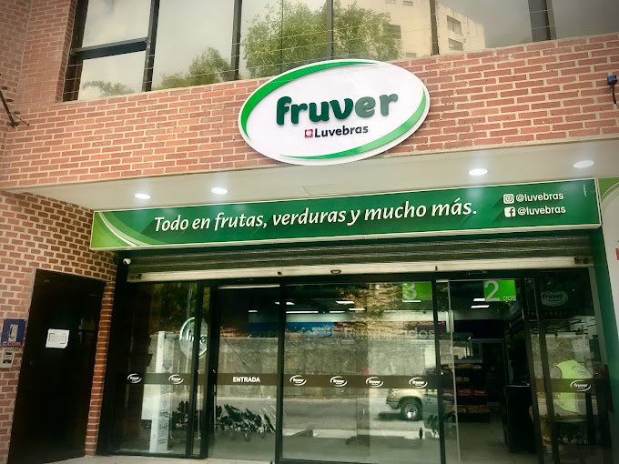 Fachada de Luvebras Fruver - Sebucan 2266