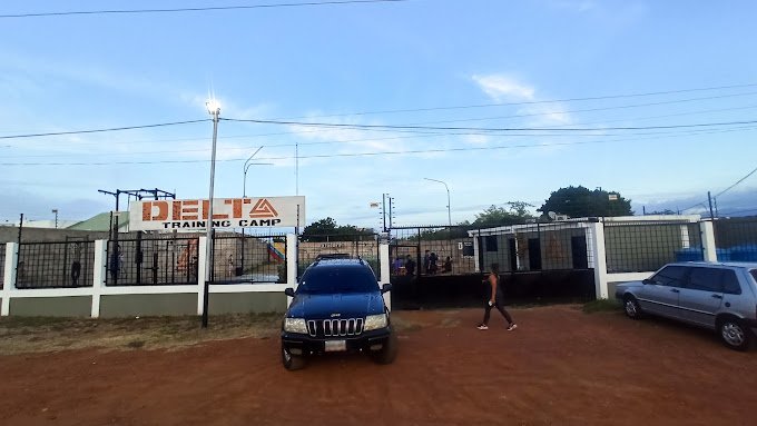 Fachada de Delta Training System