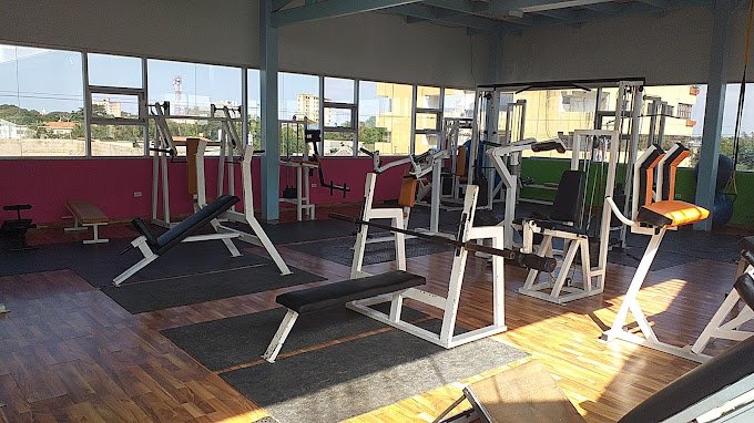 Fachada de EMFit Gimnasio