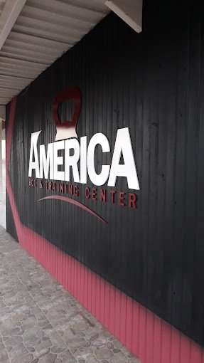 Fachada de America Box & Training Center