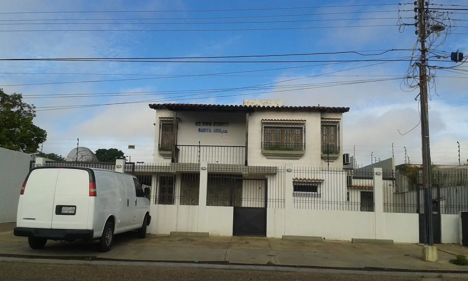 Fachada de Centro Medico Santa Ana