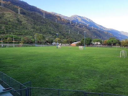 Fachada de Colegio La Salle La Colina 4058