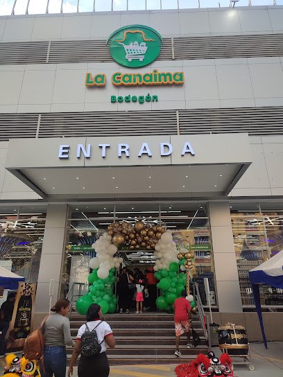 Fachada de Bodegón La Canaima La Urbina