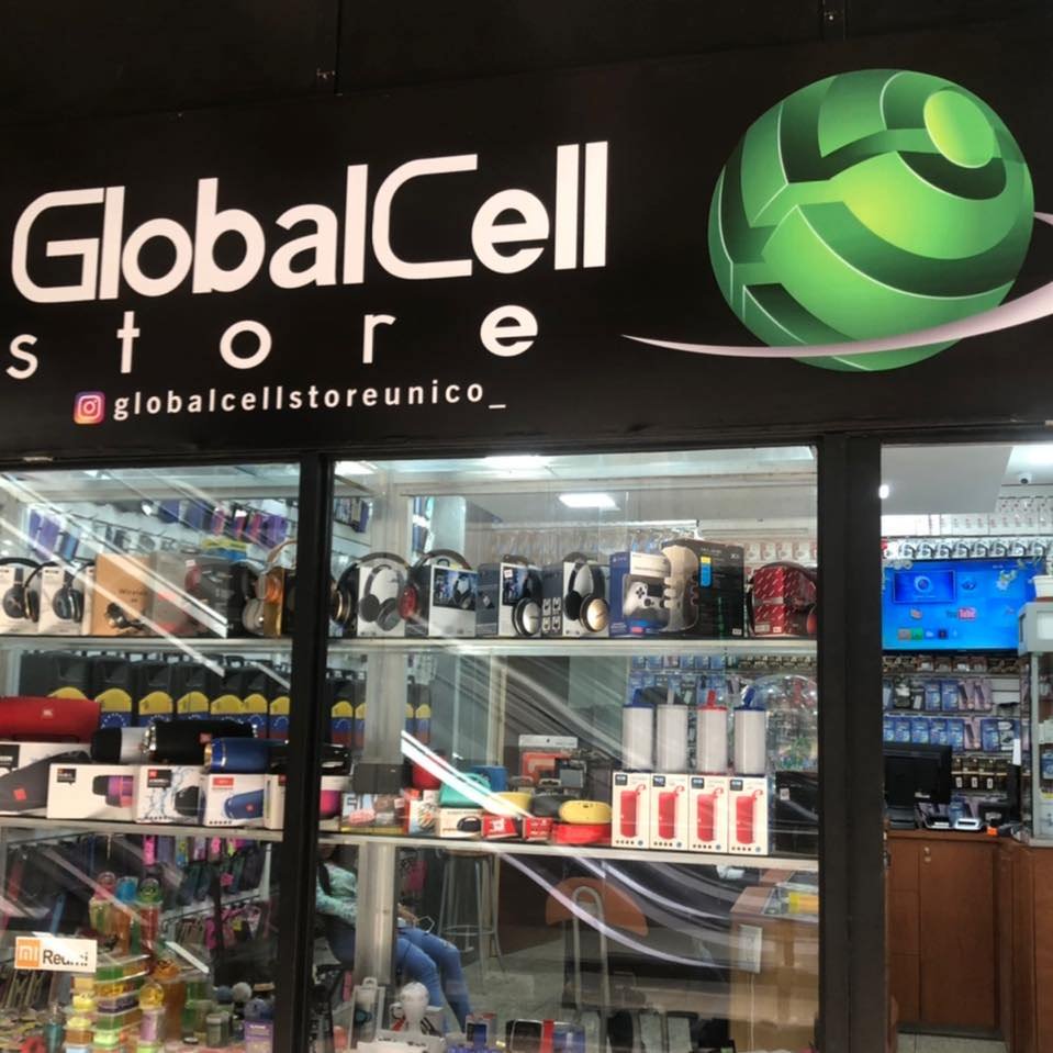 Fachada de Global Cell Store