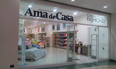 Fachada de Ama de Casa C. C. Tolón