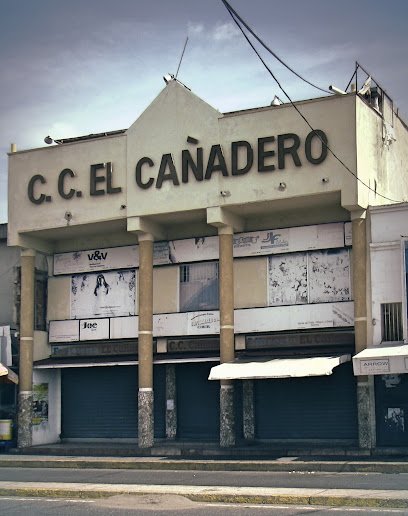 Fachada de Perfumes Factory C.C. El Cañadero