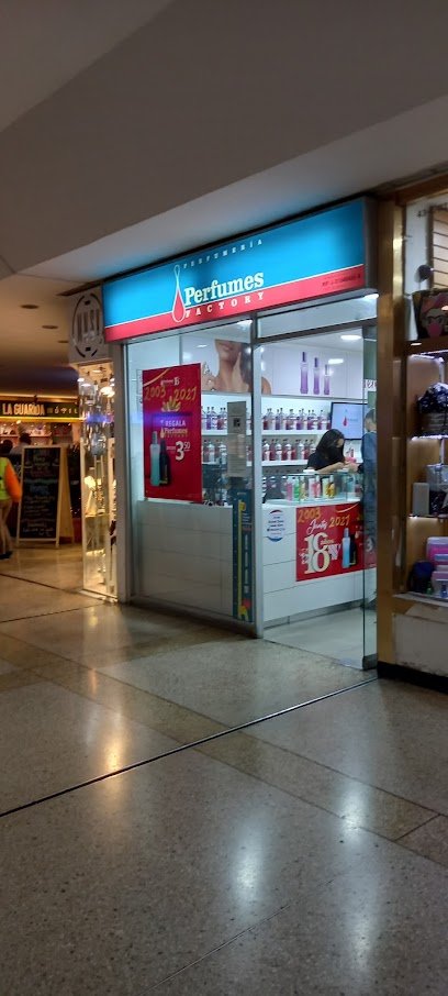 Fachada de Perfumes Factory Sambil Chacao