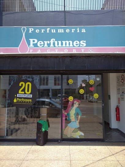 Fachada de Perfumes Factory C.C. San Marcos