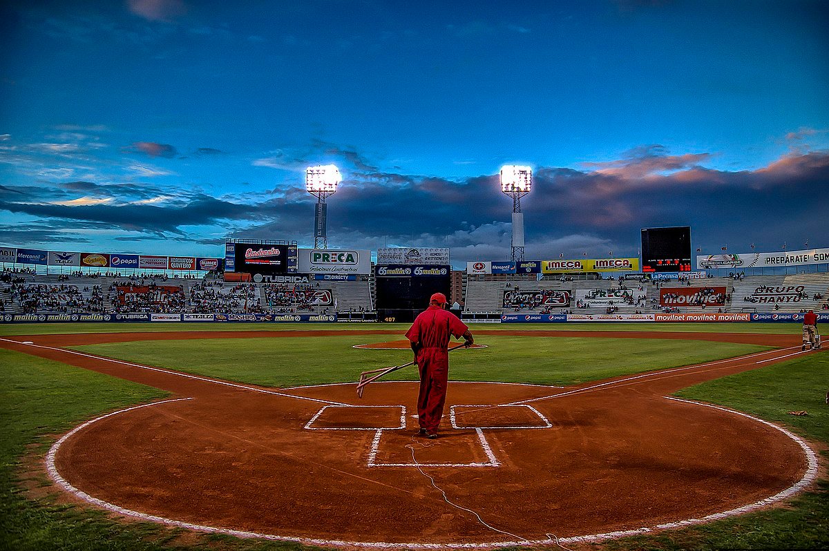 Fachada de Estadio Antonio Herrera Gutiérrez