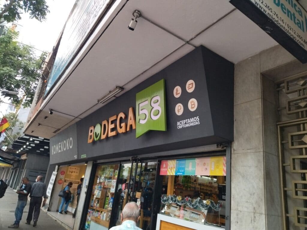 Fachada de Bodega 58