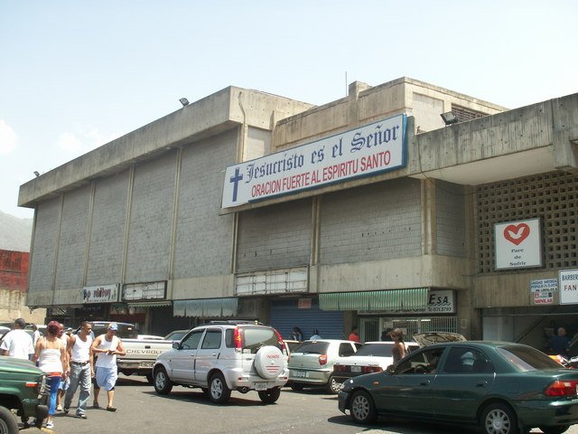 Fachada de Farmacias SAAS C.C. El Lago