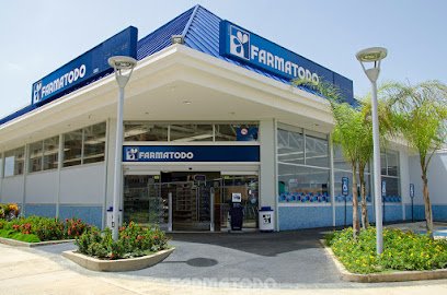 Fachada de Farmatodo Higuerote