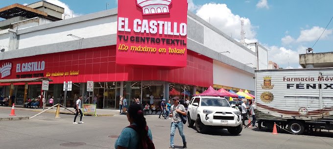 Fachada de El Castillo Centro Barquisimeto