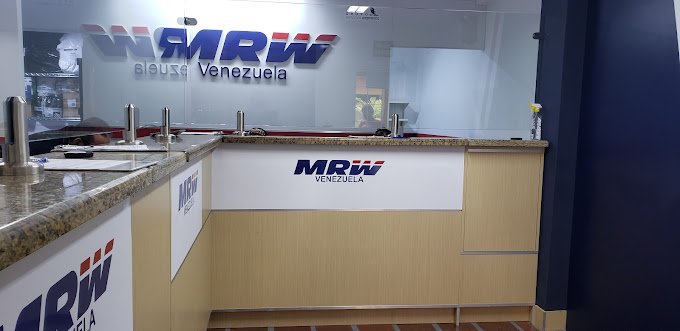 Fachada de MRW C.C. La Concha 7055
