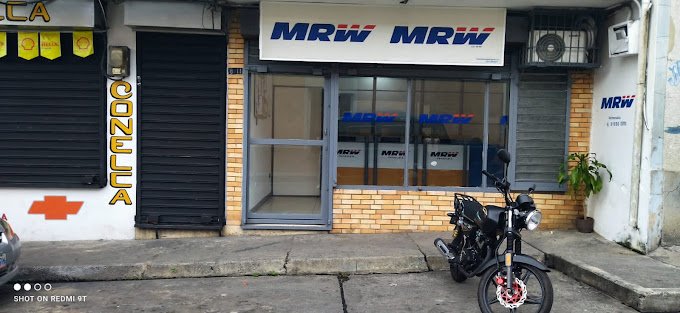 Fachada de MRW Valera Centro