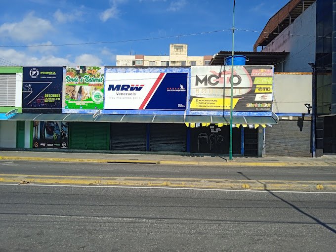 Fachada de MRW Andrés Bello Barquisimeto