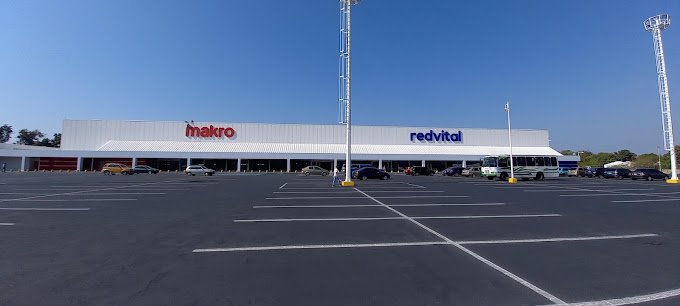 Fachada de Makro Turmero