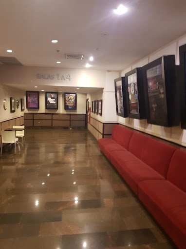 Fachada de Cines Unidos Sambil Barquisimeto 7244