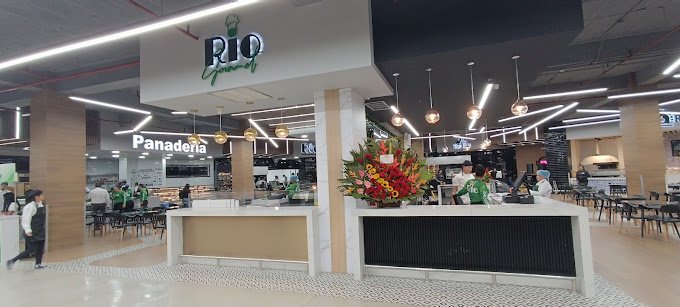 Fachada de Rio Supermarket C.C. Traki La Trinidad 7371