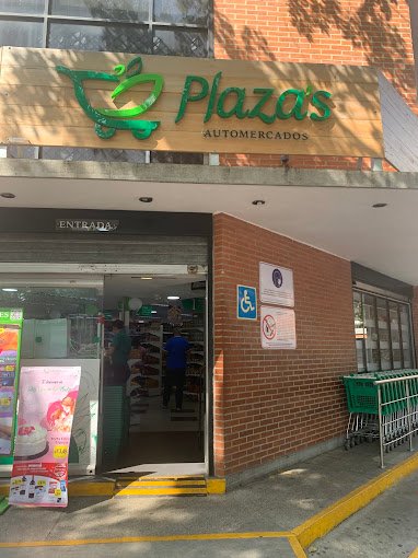 Fachada de Automercados Plazas El Rosal